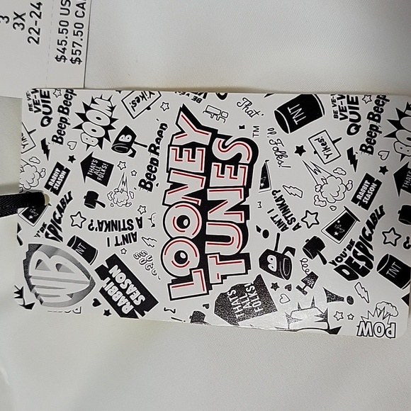 Torrid Looney Toons shirt - Picture 3 of 3